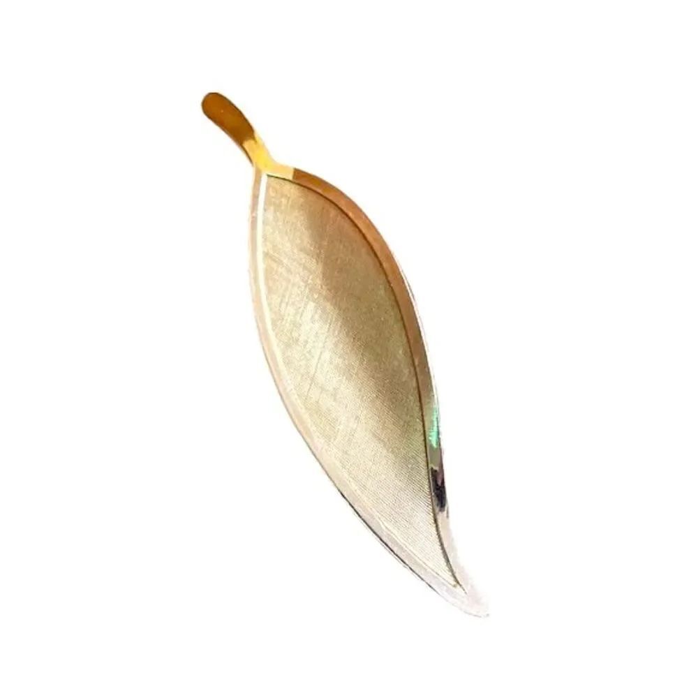 Vintage Gold Tone Leaf Brooch